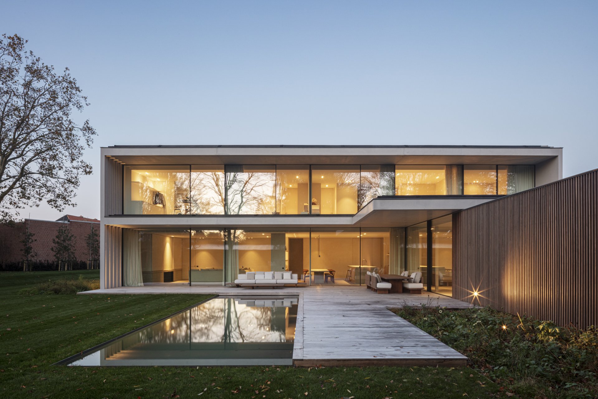 5 main reasons why architects chose OTIIMA frame windows in their high-end projects