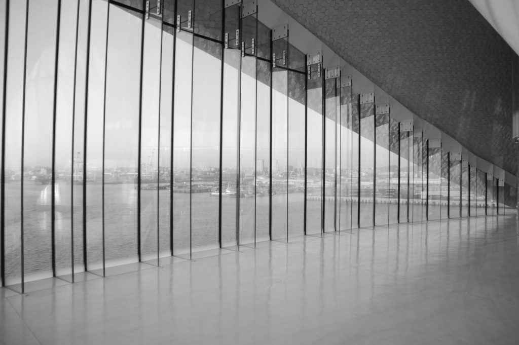 5 main reasons why architects chose OTIIMA frame windows in their high-end projects