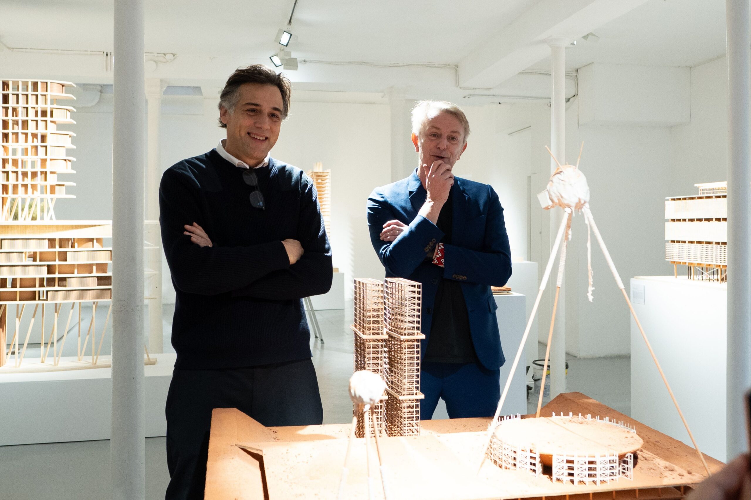 triptyque-architecture-corps-mort-corps-vivant-exhibition-in-paris- (2)