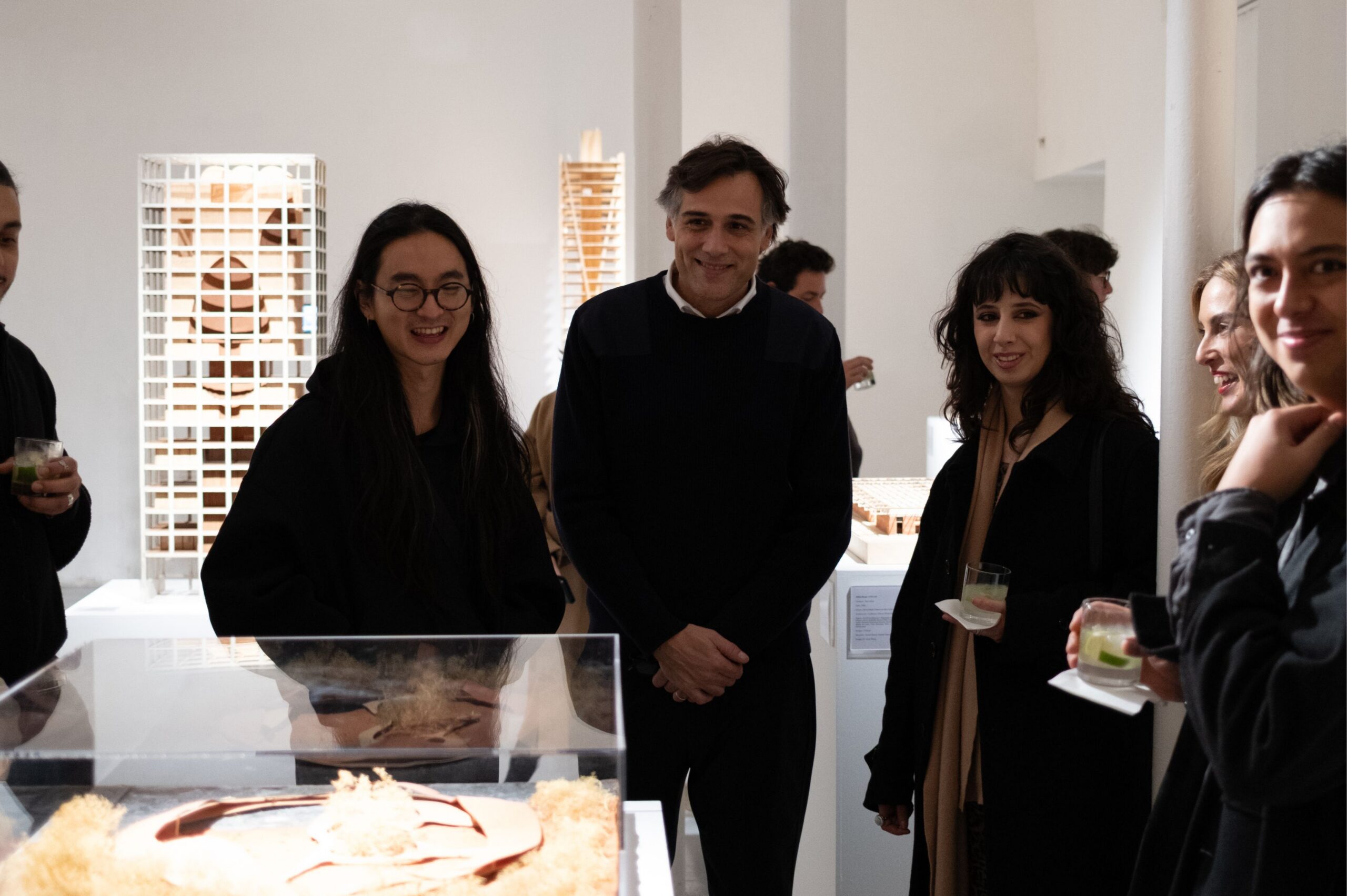 triptyque-architecture-corps-mort-corps-vivant-exhibition-in-paris- (6)