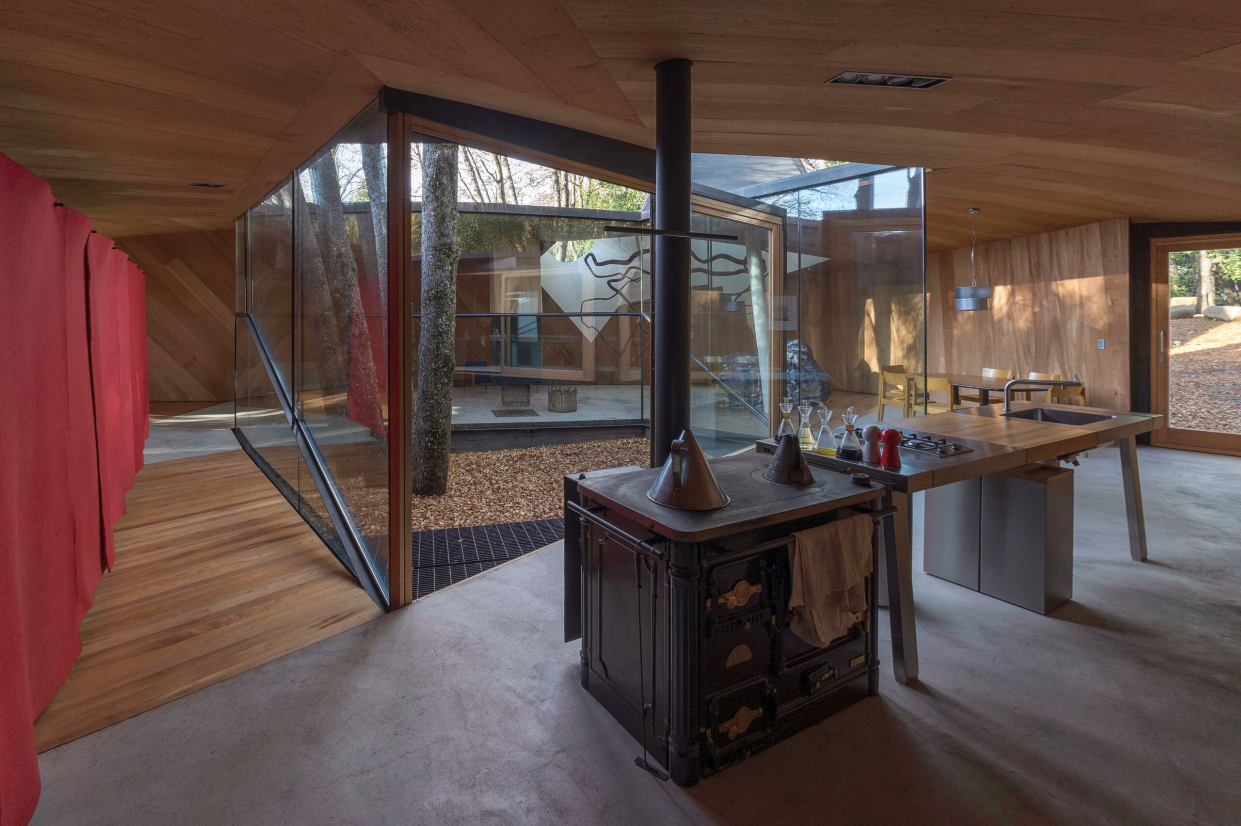 House_for_the_Poem_of_the_Right_Angle_9_Gonzalo Puga